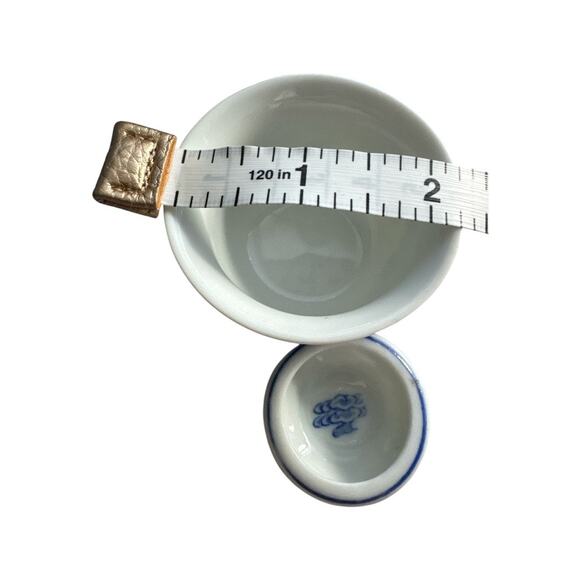 Vintage Hot Sake Cold Sake 4 Piece White and Blue Set - Picture 9 of 9